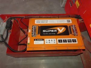 Lắp đặt Pin Lithium Superv 25.6V (SVA24-280) cho xe nâng người